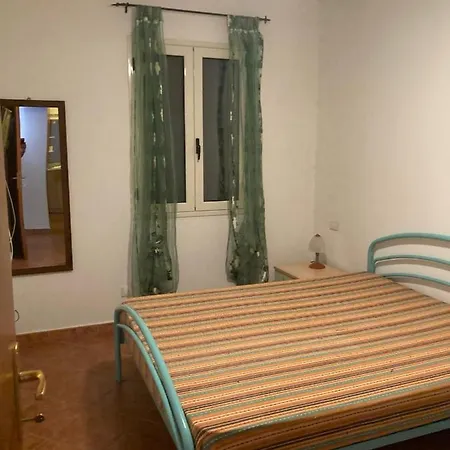 Casa Vacanze Adele Apartment *